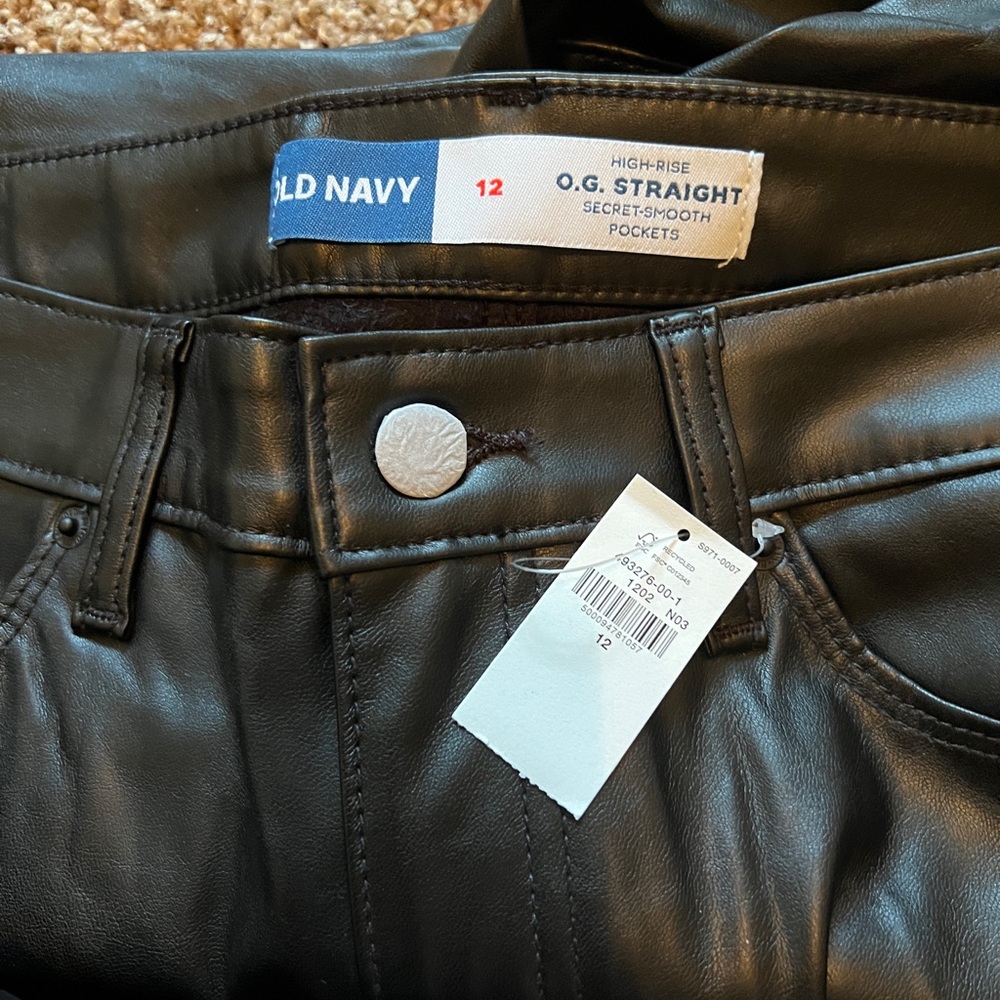 Old Navy OG Hight Rise Straight Pleather Pant Size 12